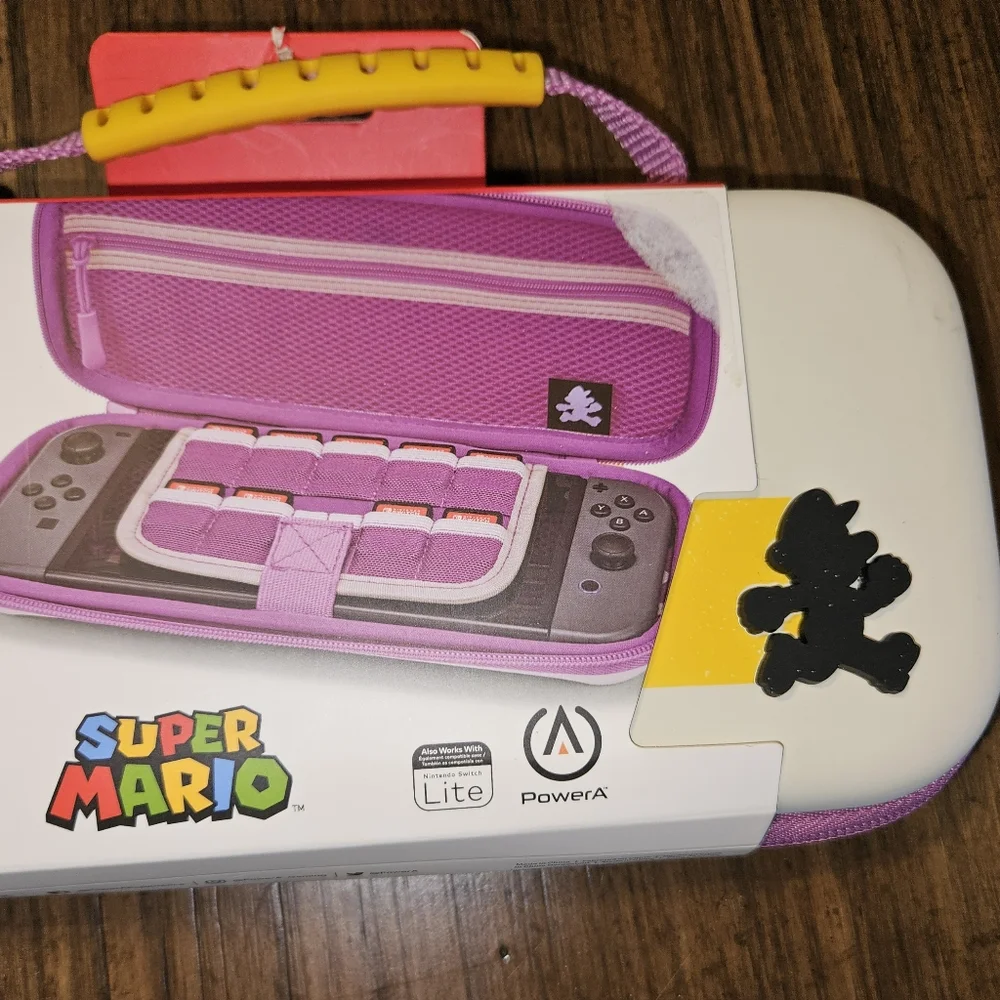 NWT PowerA Protection Case for Nintendo Switch in Rainbow Run Mario